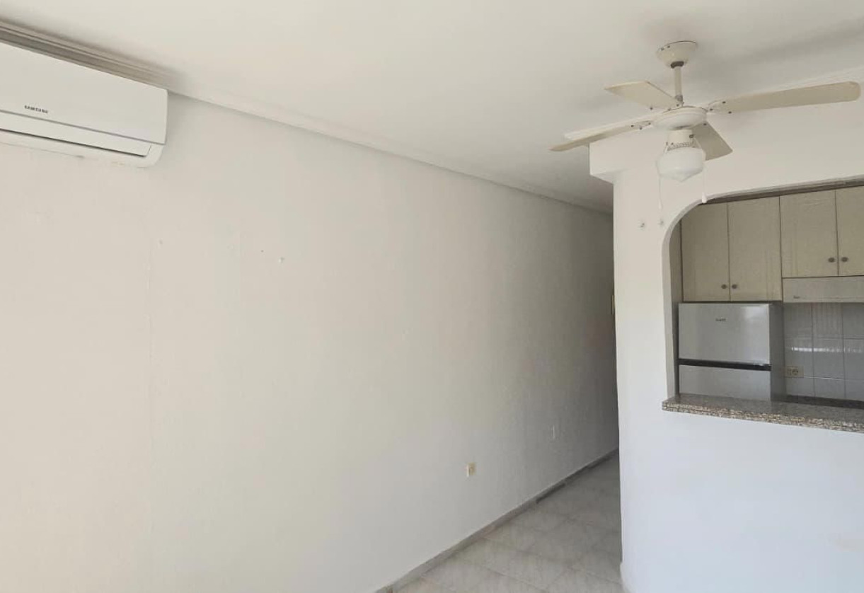 Sale · penthouse · Torrevieja · La mata