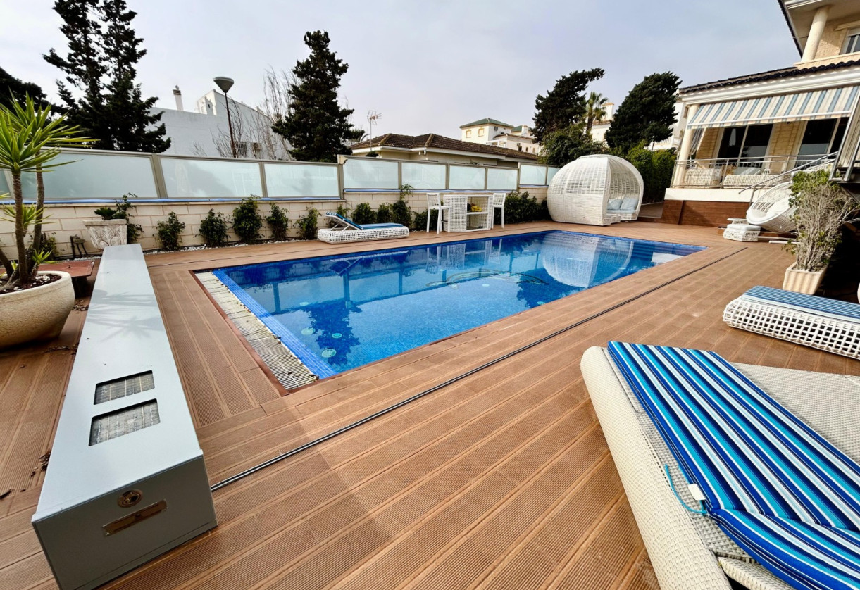 Rynek wtórny · Chalet · Torrevieja · La mata