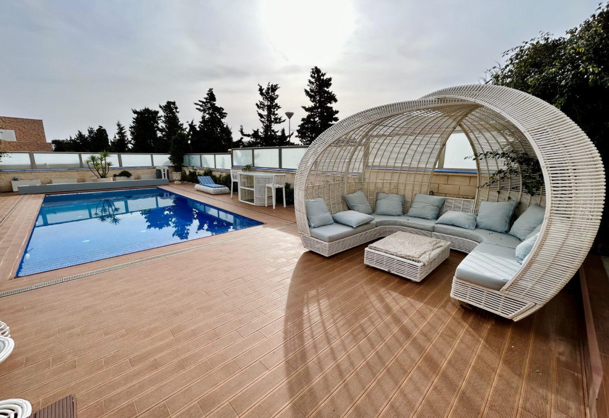 Rynek wtórny · Chalet · Torrevieja · La mata