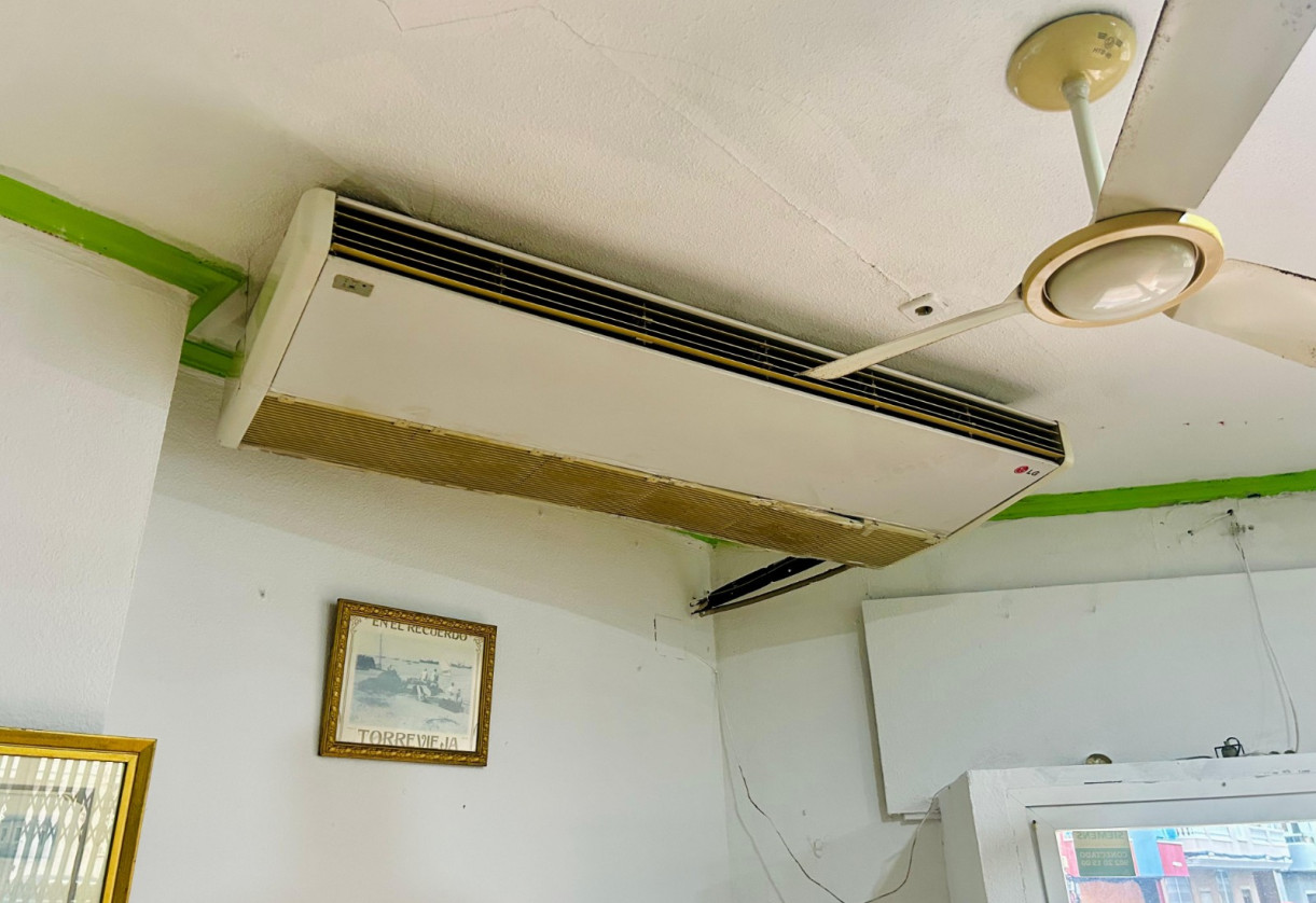 Rynek wtórny · Business · Torrevieja · Center Torrevieja