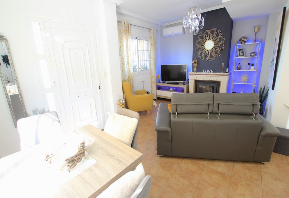 Reventa · Villa · Guardamar - El Raso