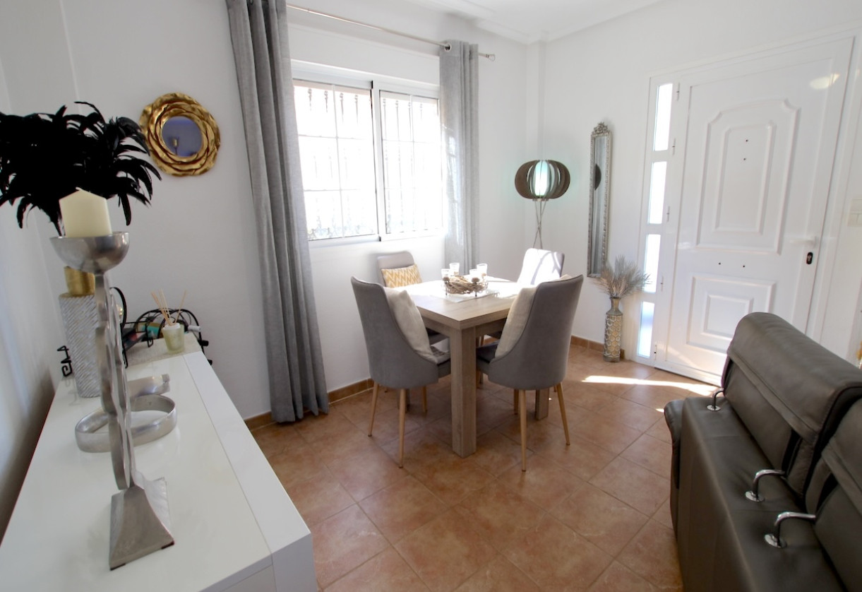 Reventa · Villa · Guardamar - El Raso