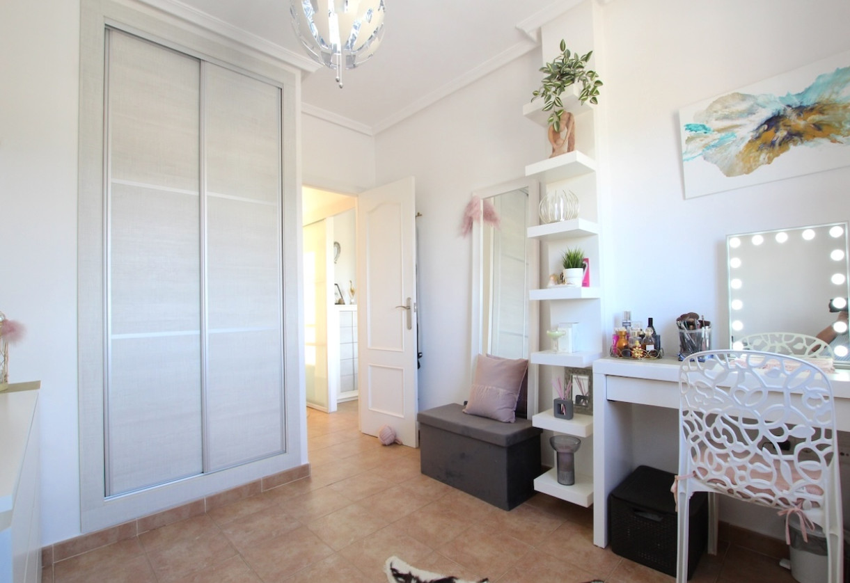 Reventa · Villa · Guardamar - El Raso