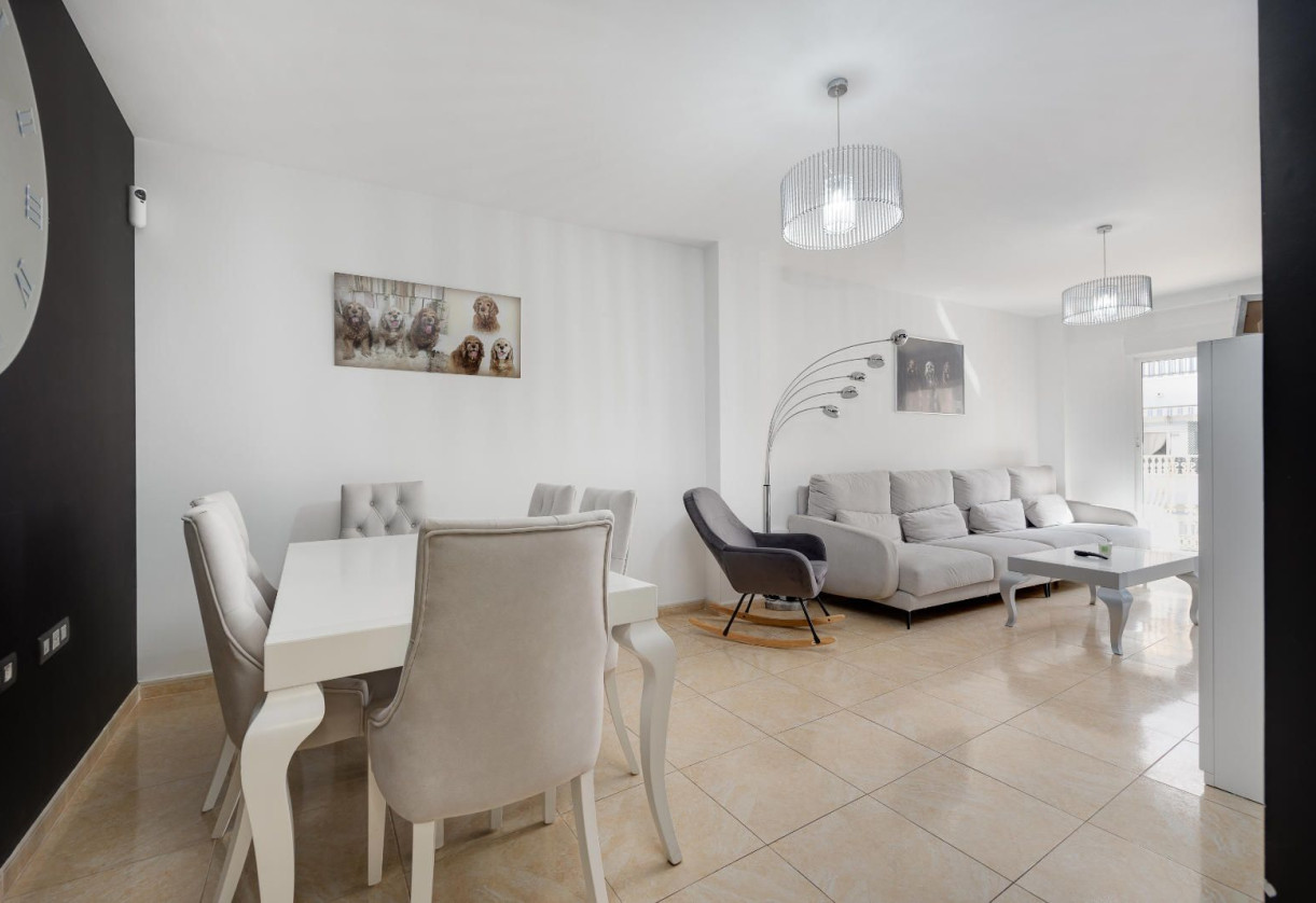 Rynek wtórny · Apartment · Torrevieja · Centro - Muelle Pesquero