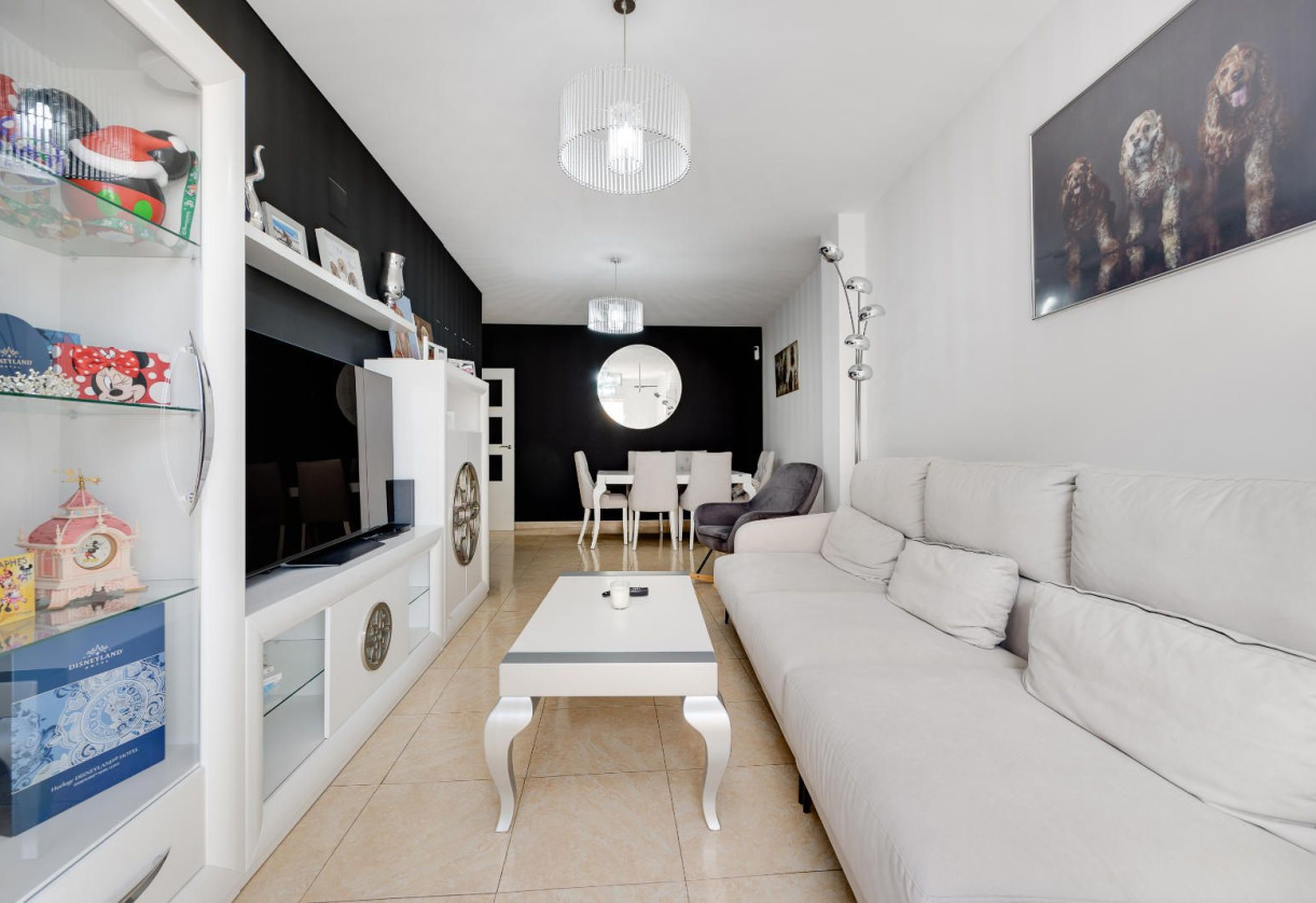 Rynek wtórny · Apartment · Torrevieja · Centro - Muelle Pesquero