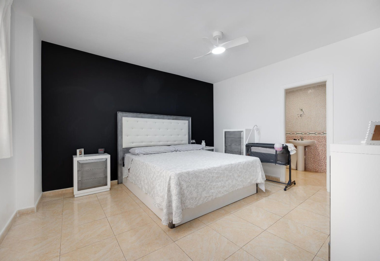 Rynek wtórny · Apartment · Torrevieja · Centro - Muelle Pesquero