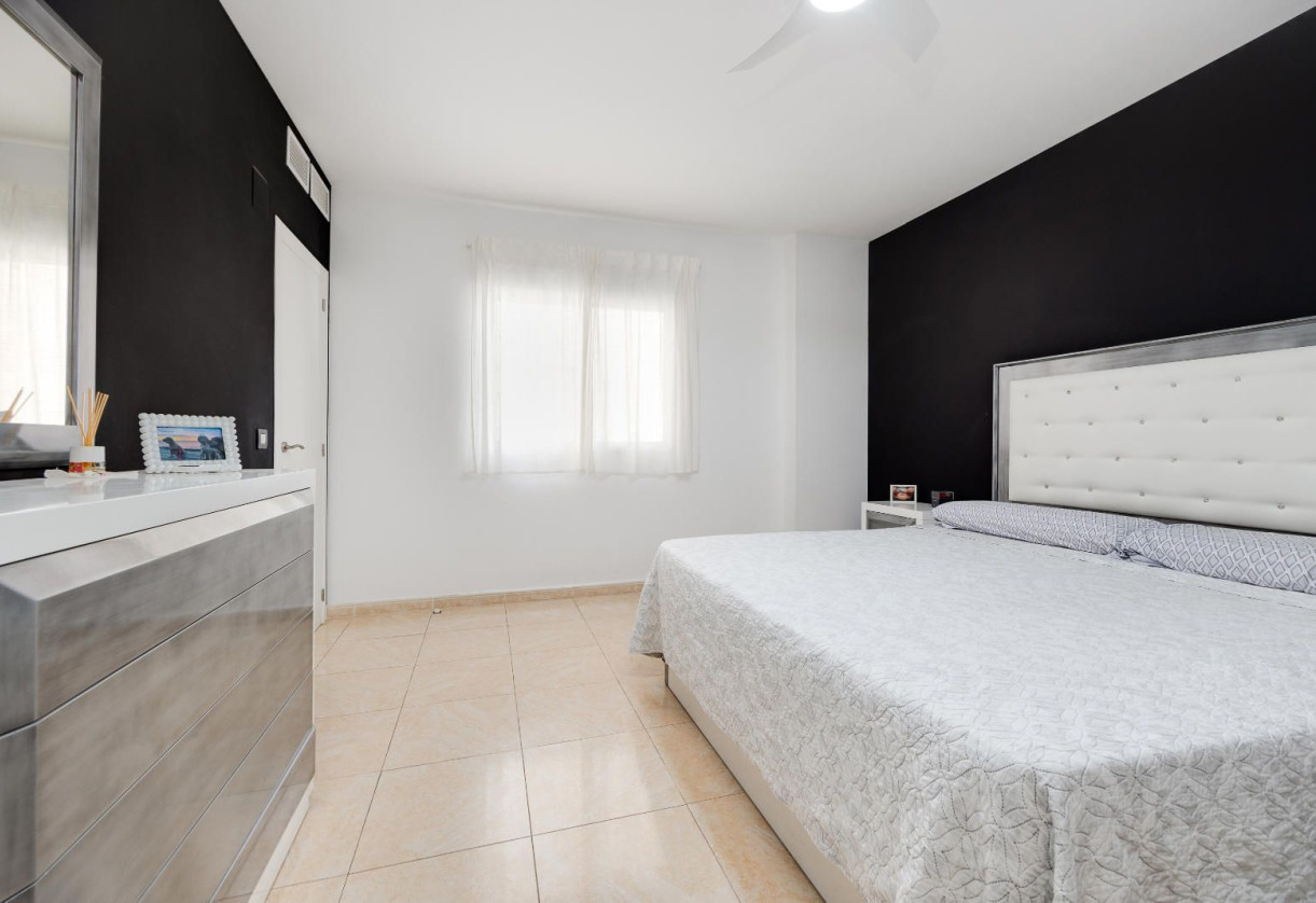Rynek wtórny · Apartment · Torrevieja · Centro - Muelle Pesquero
