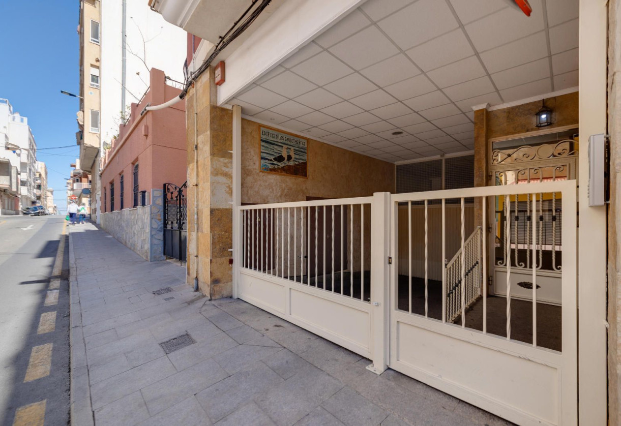Rynek wtórny · Apartment · Torrevieja · Centro - Muelle Pesquero