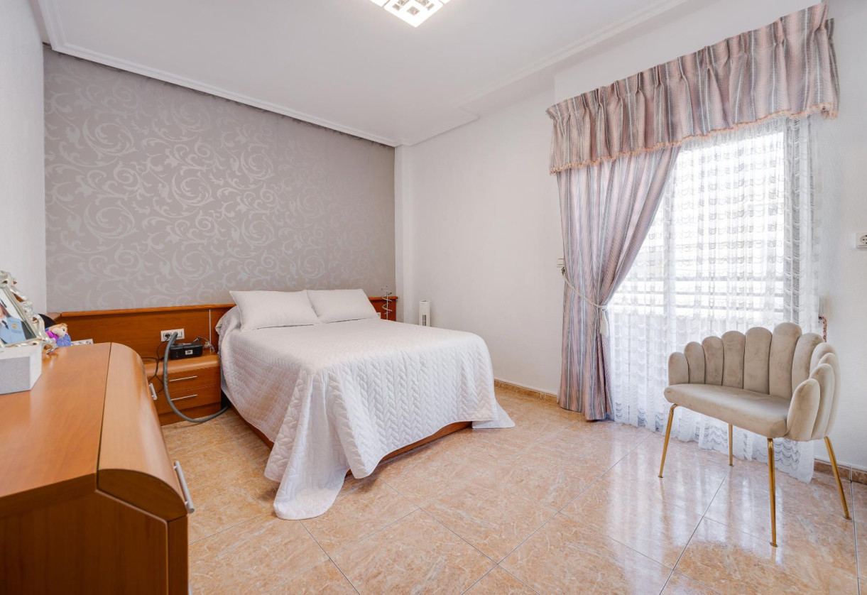 Rynek wtórny · Apartment · Torrevieja · Centro - Muelle Pesquero