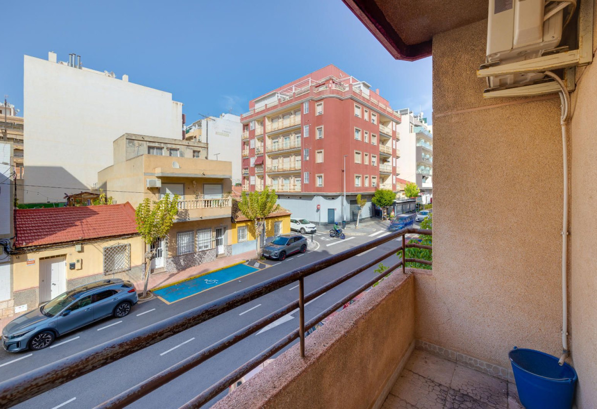 Rynek wtórny · Apartment · Torrevieja · Centro - Muelle Pesquero