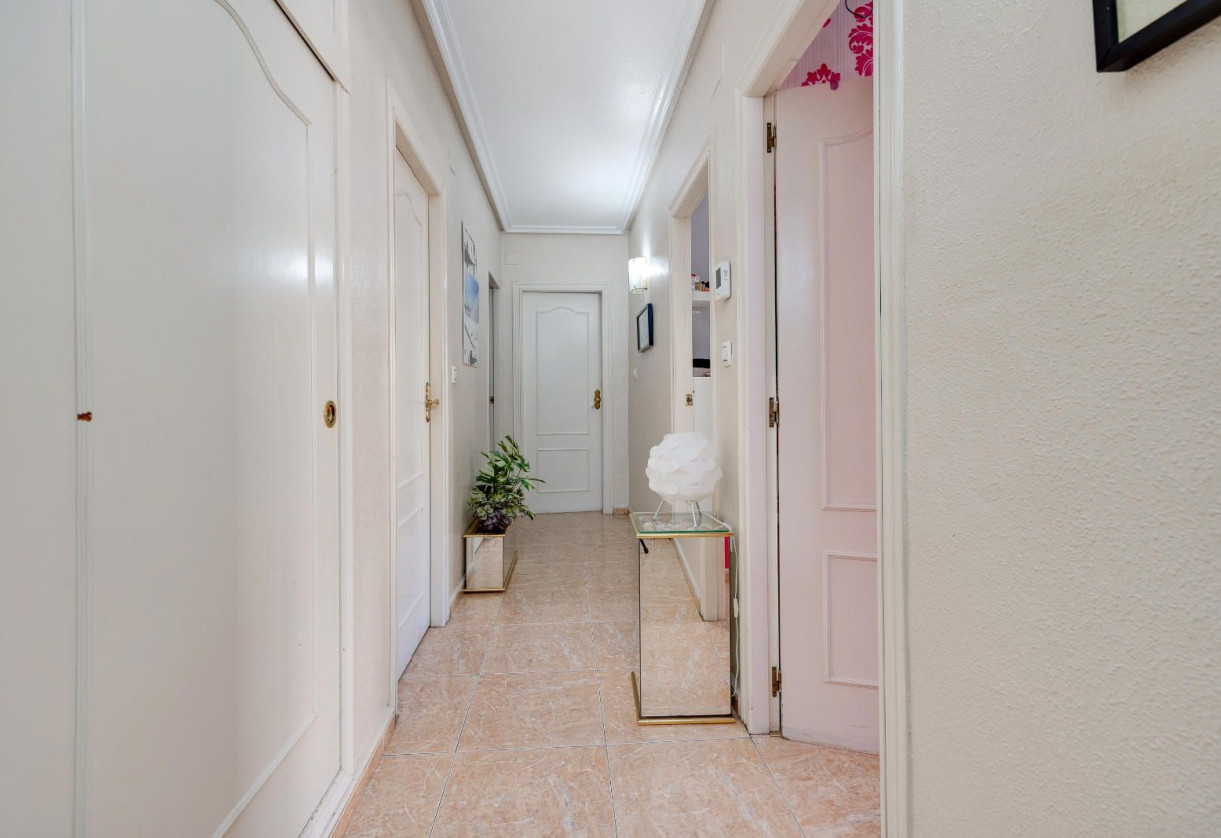 Rynek wtórny · Apartment · Torrevieja · Centro - Muelle Pesquero