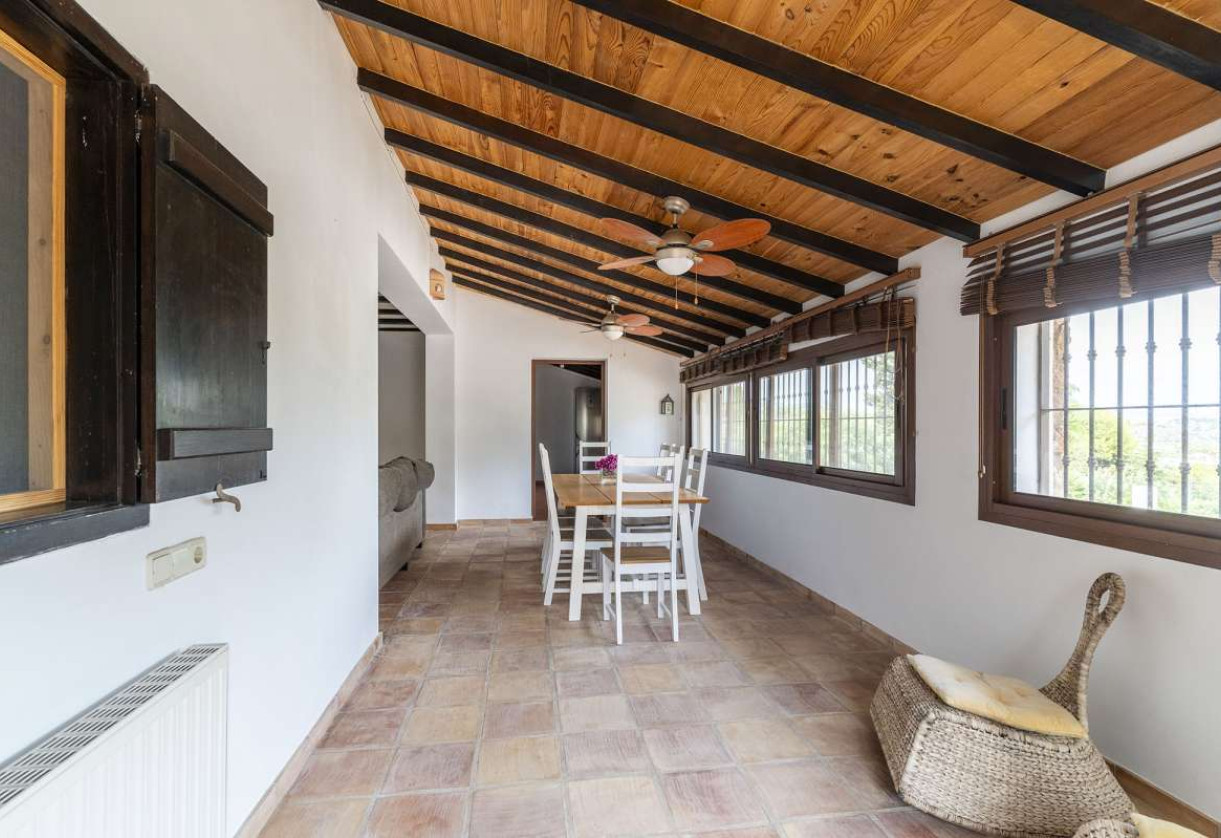 Reventa · detached house · La Fustera