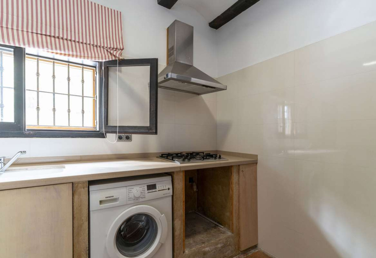 Reventa · detached house · La Fustera