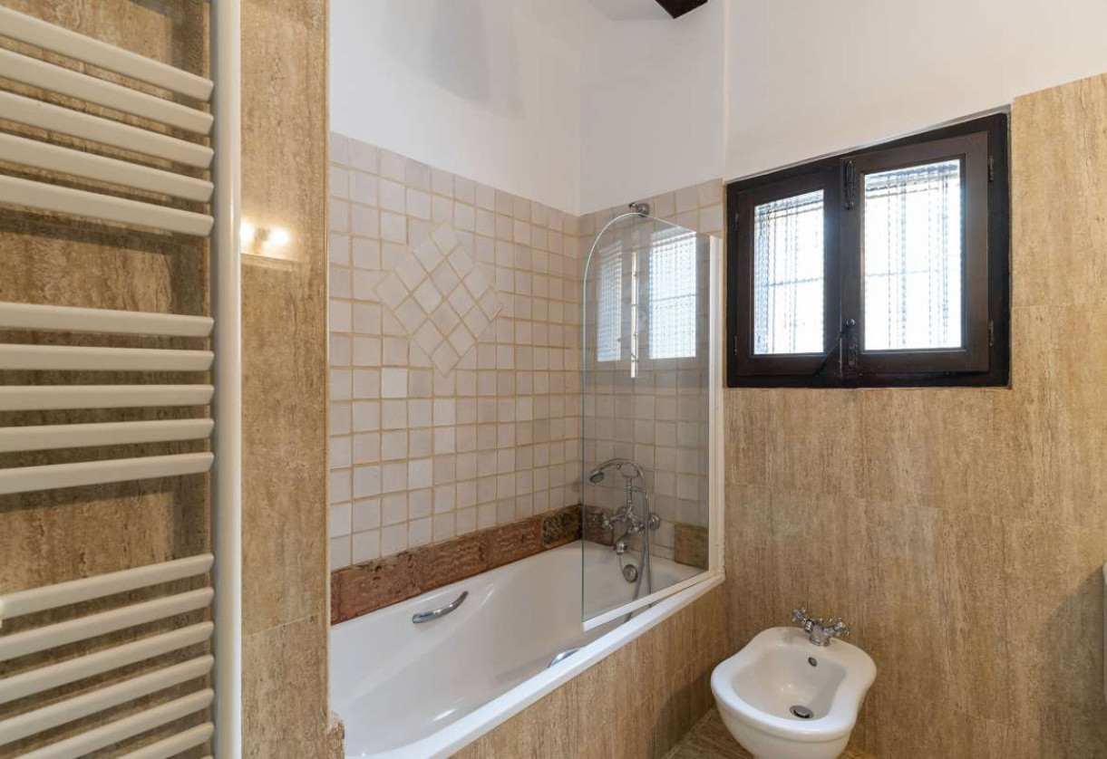 Reventa · detached house · La Fustera