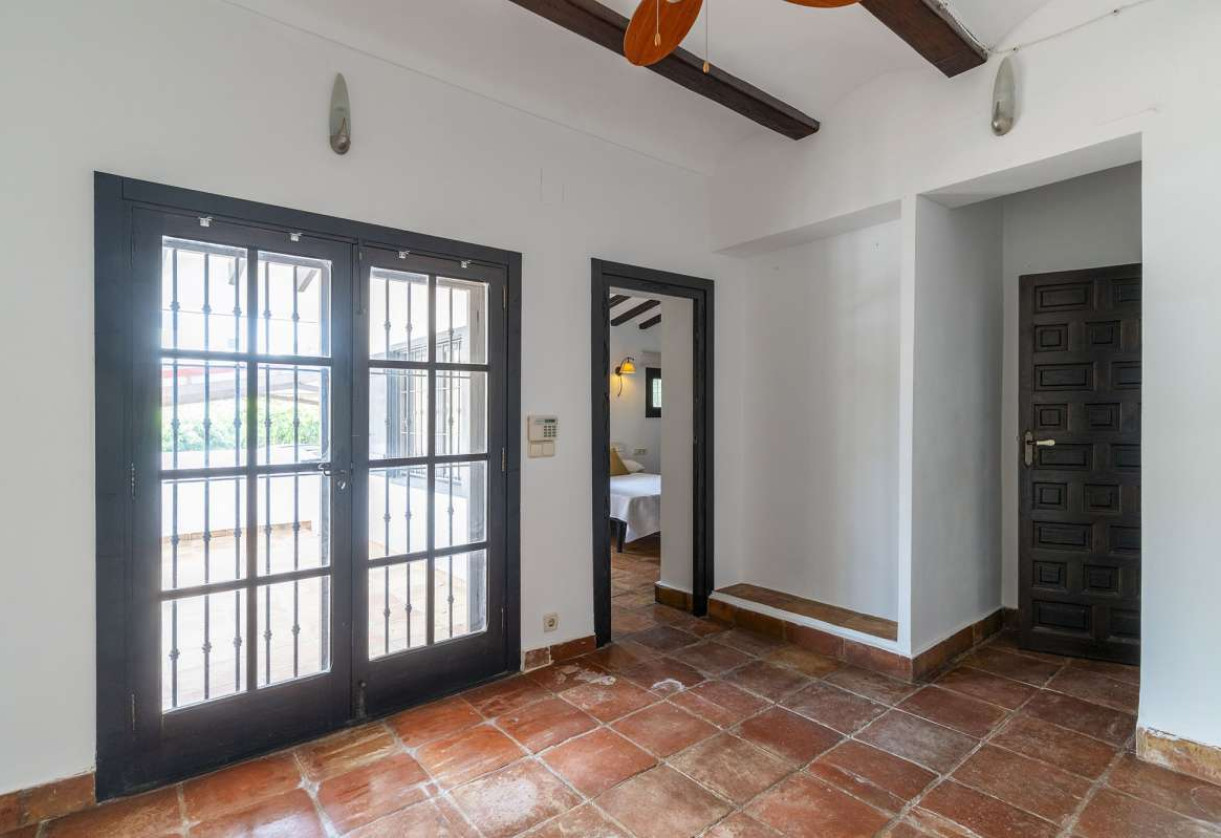 Reventa · detached house · La Fustera