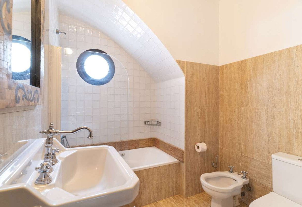 Reventa · detached house · La Fustera