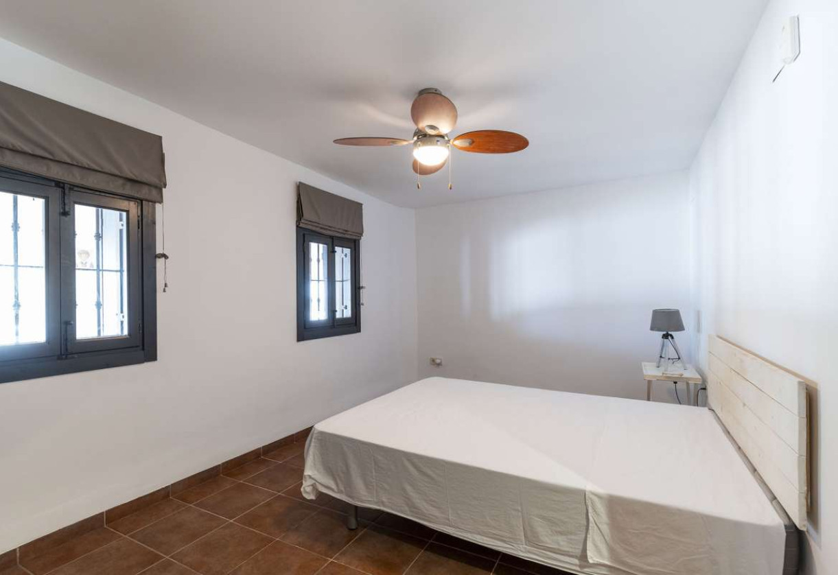 Reventa · detached house · La Fustera