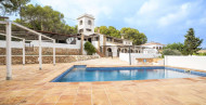 Reventa · detached house · La Fustera