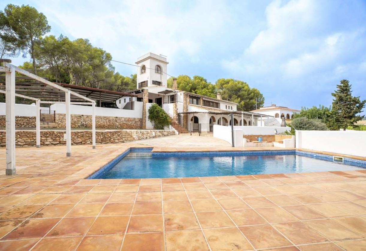 Reventa · detached house · La Fustera