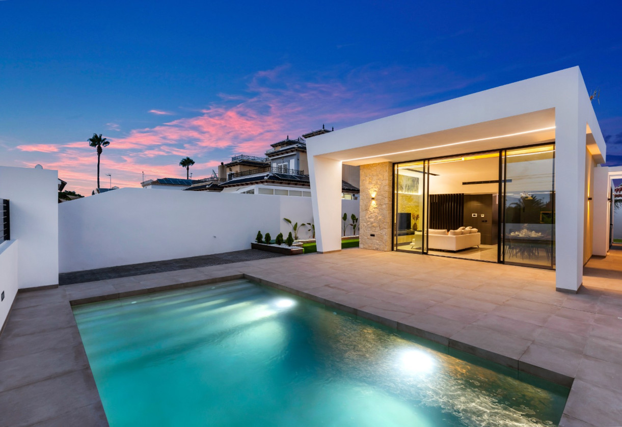 Rynek wtórny · Detached House / Villa · El Chaparral