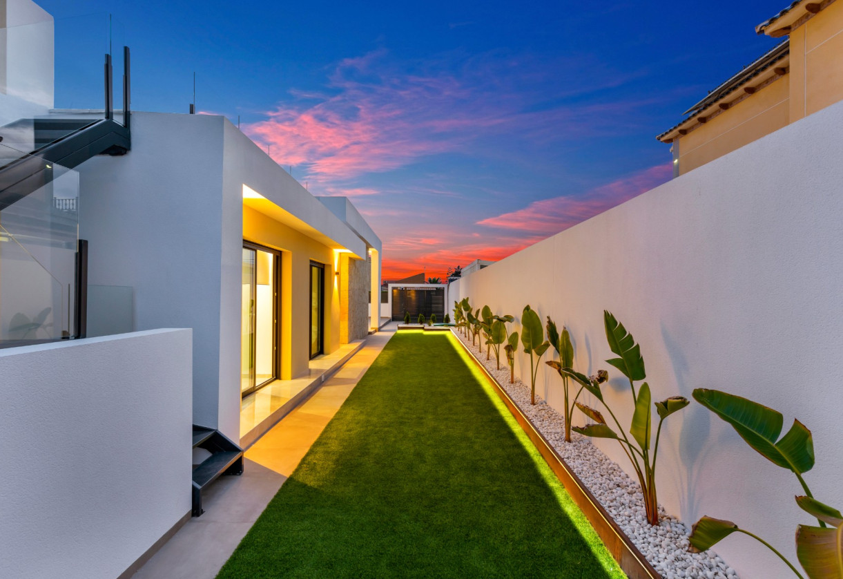 Rynek wtórny · Detached House / Villa · El Chaparral