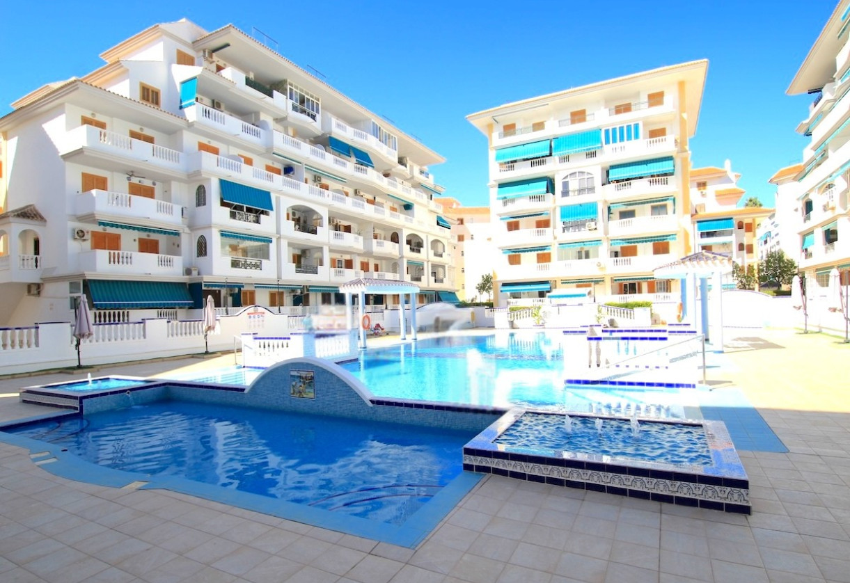 Resale · Apartment · La Mata