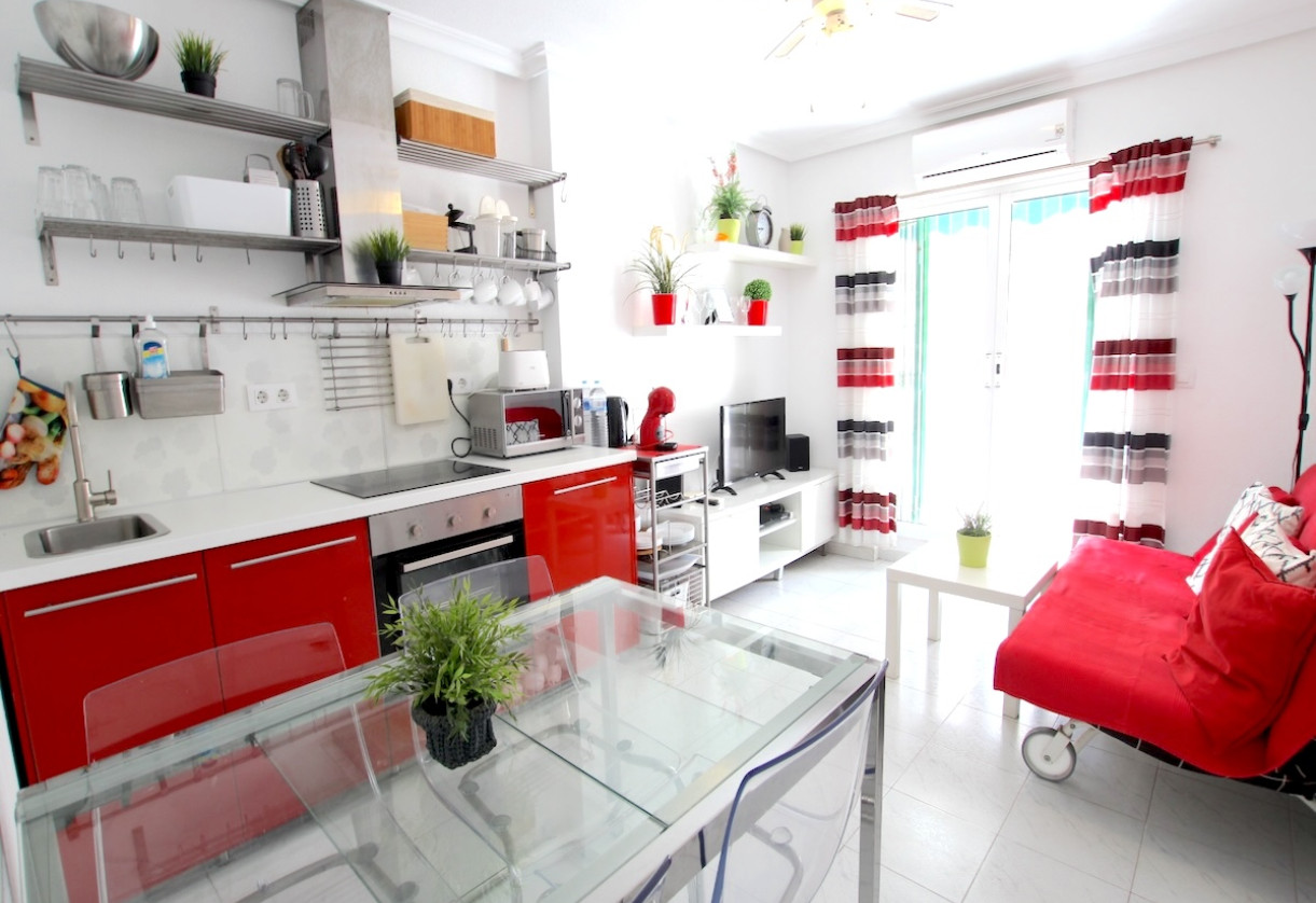 Resale · Apartment · La Mata