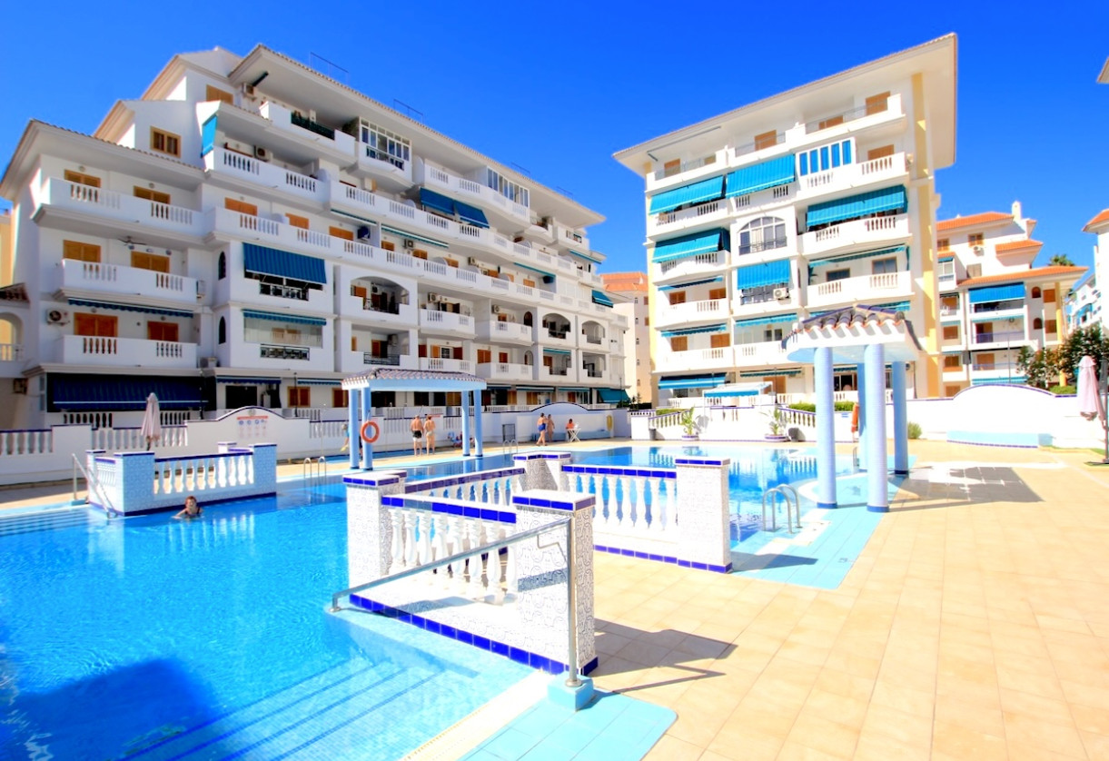 Resale · Apartment · La Mata