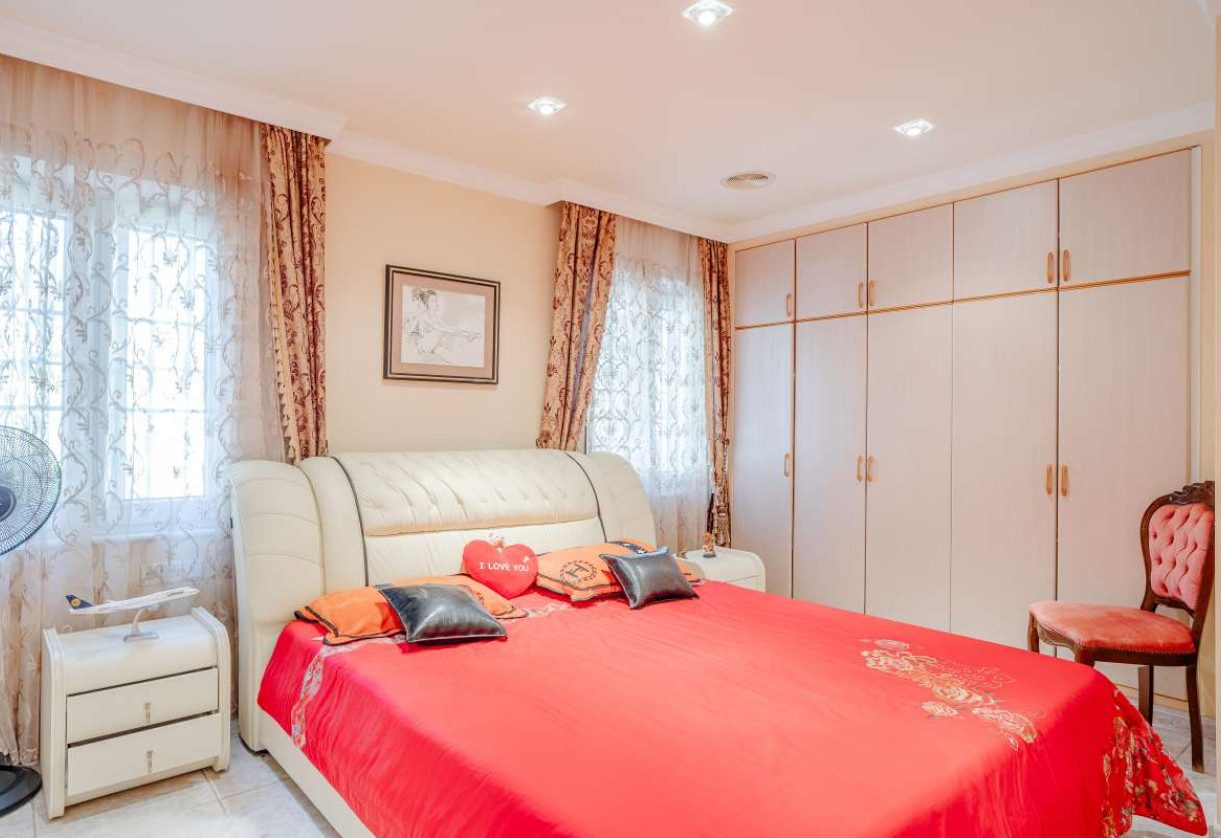 Rynek wtórny · detached house · Calpe