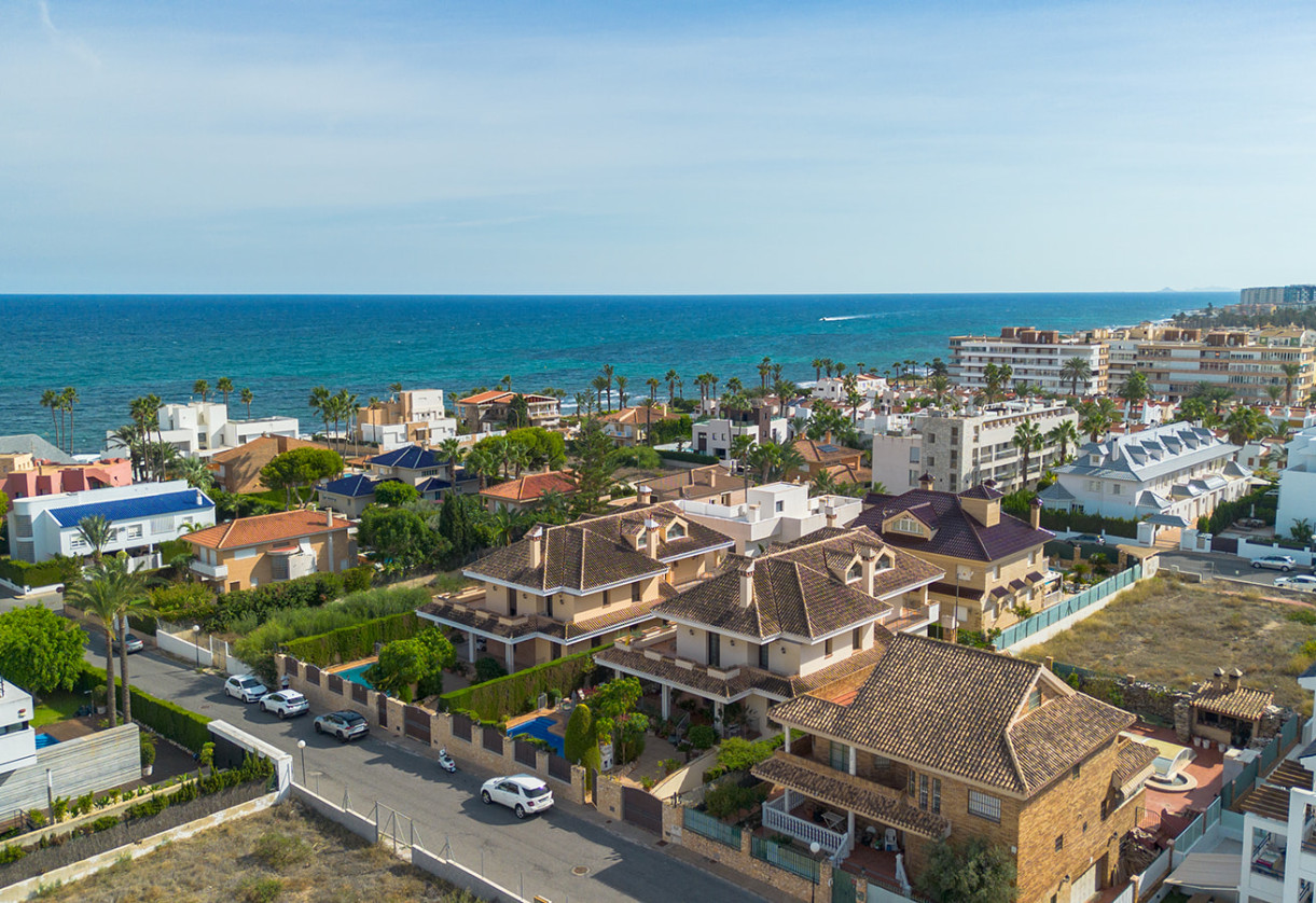 Rynek wtórny · Villa · Torrevieja · La Veleta