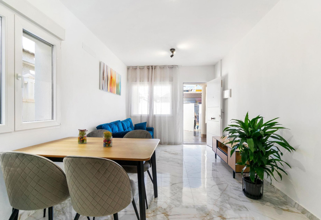 Rynek wtórny · Villa · Torrevieja · El chaparral