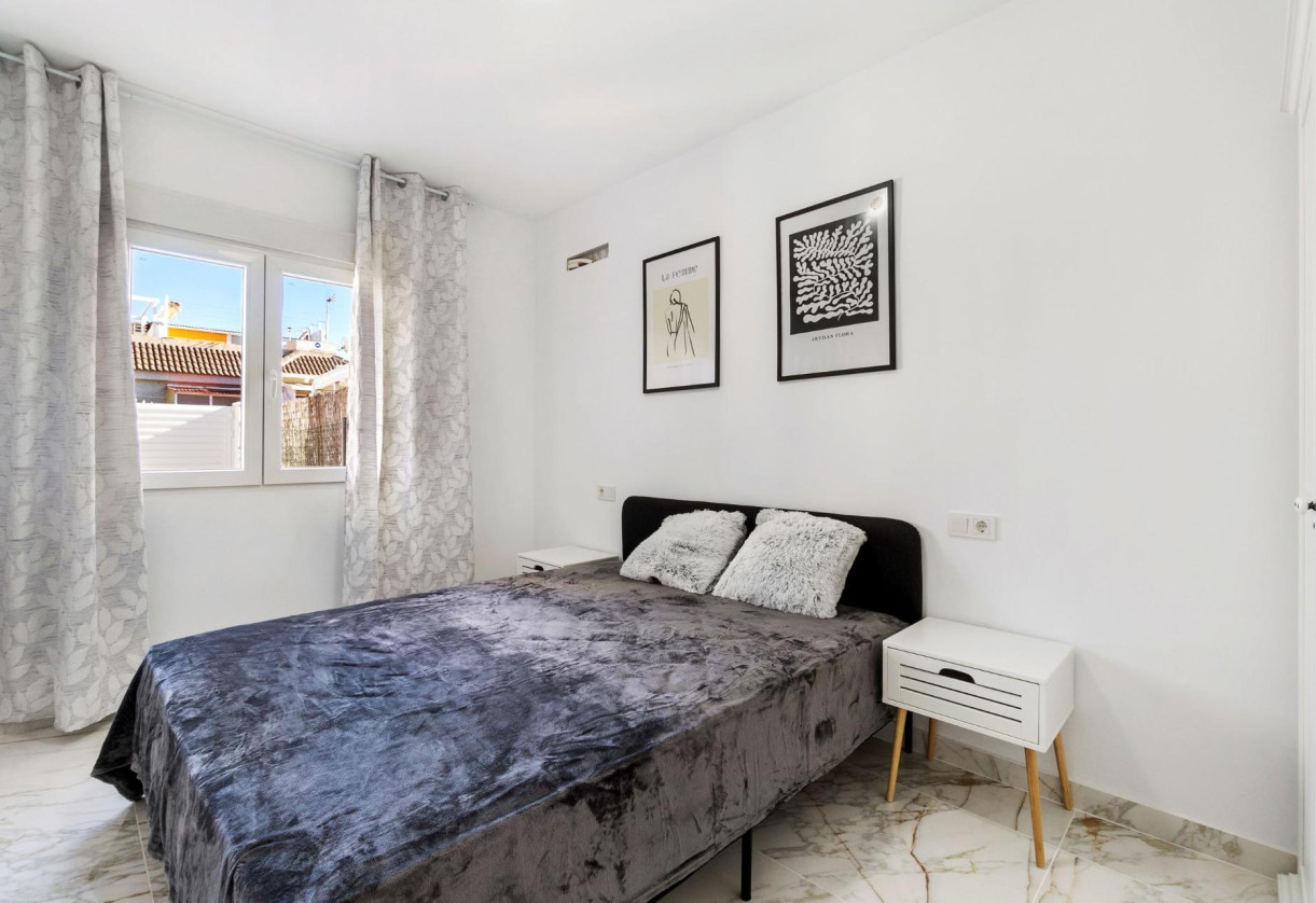 Rynek wtórny · Villa · Torrevieja · El chaparral