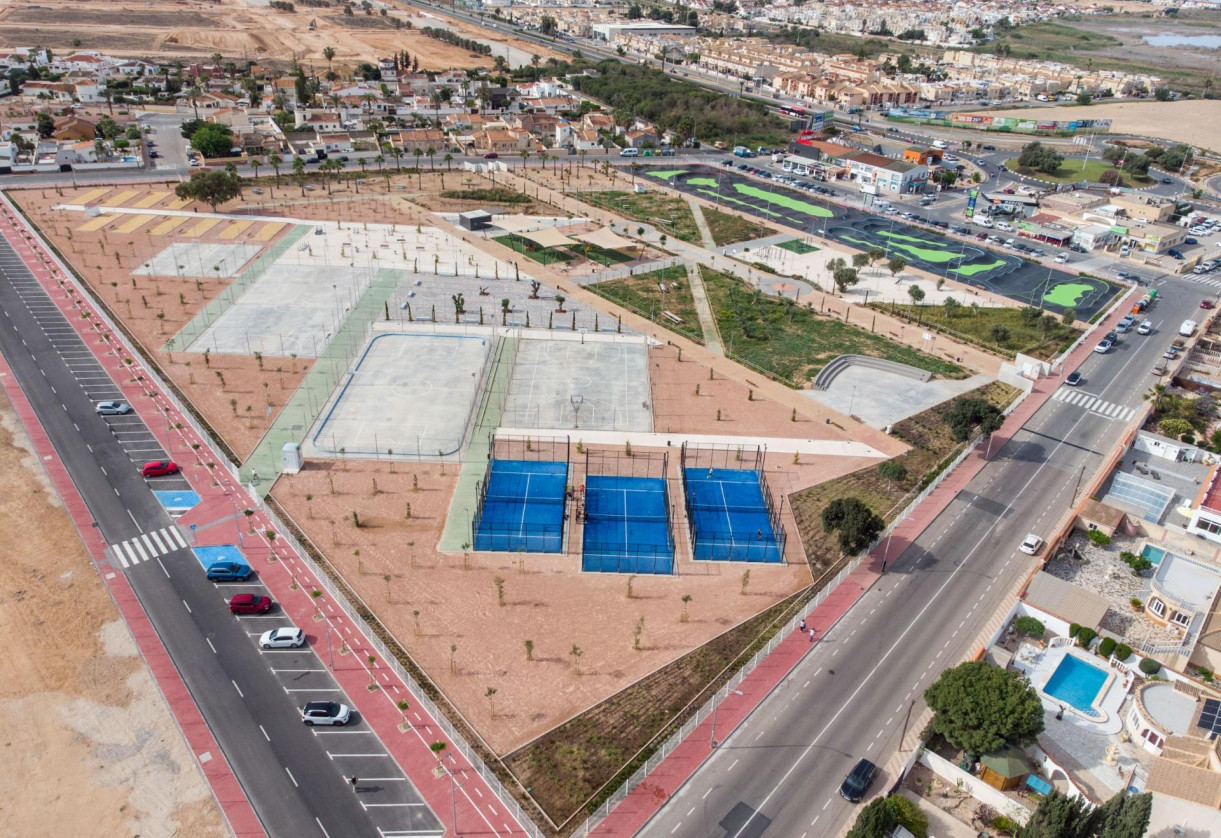 Rynek wtórny · Villa · Torrevieja · El chaparral