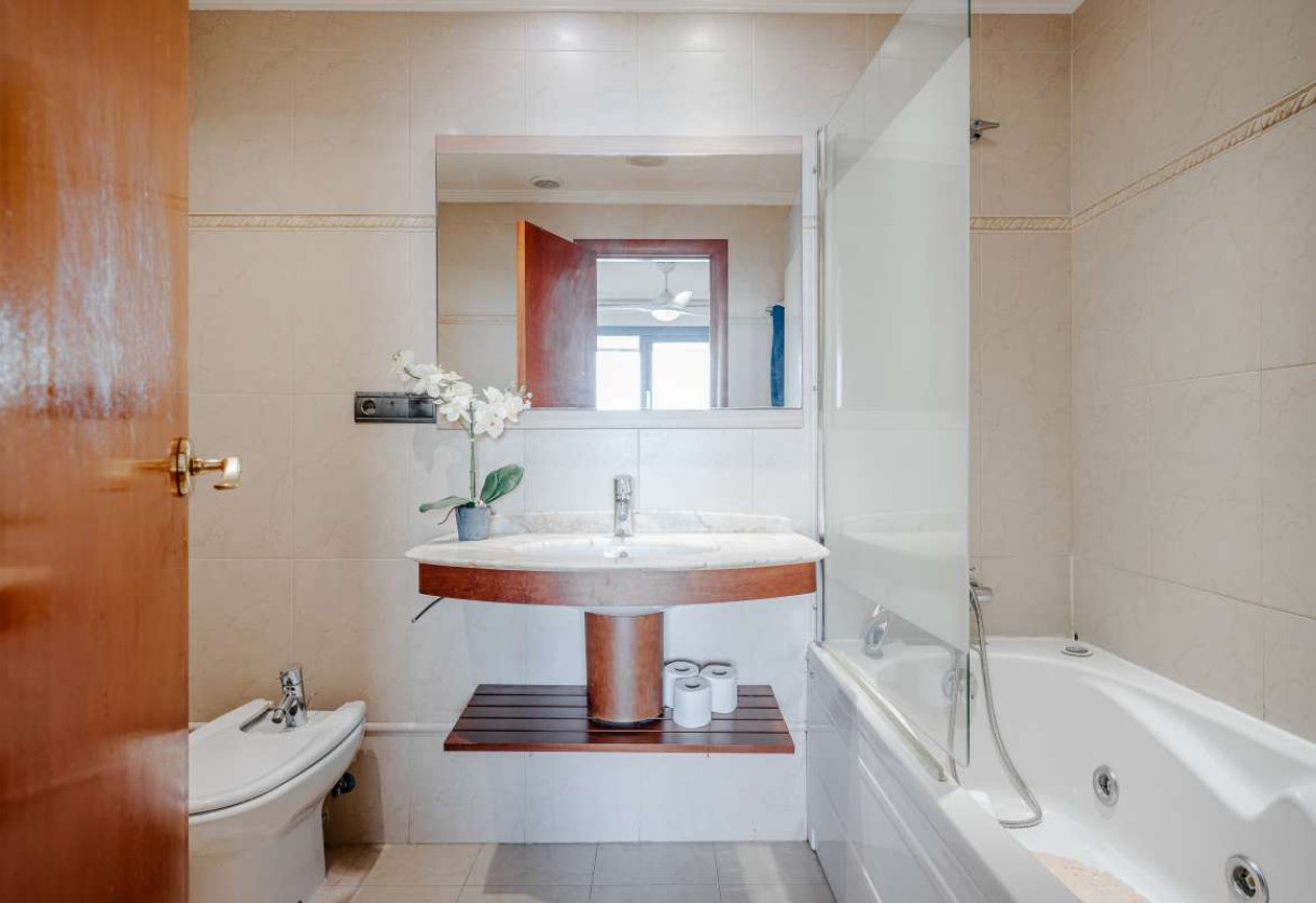 Rynek wtórny · Apartment · Altea