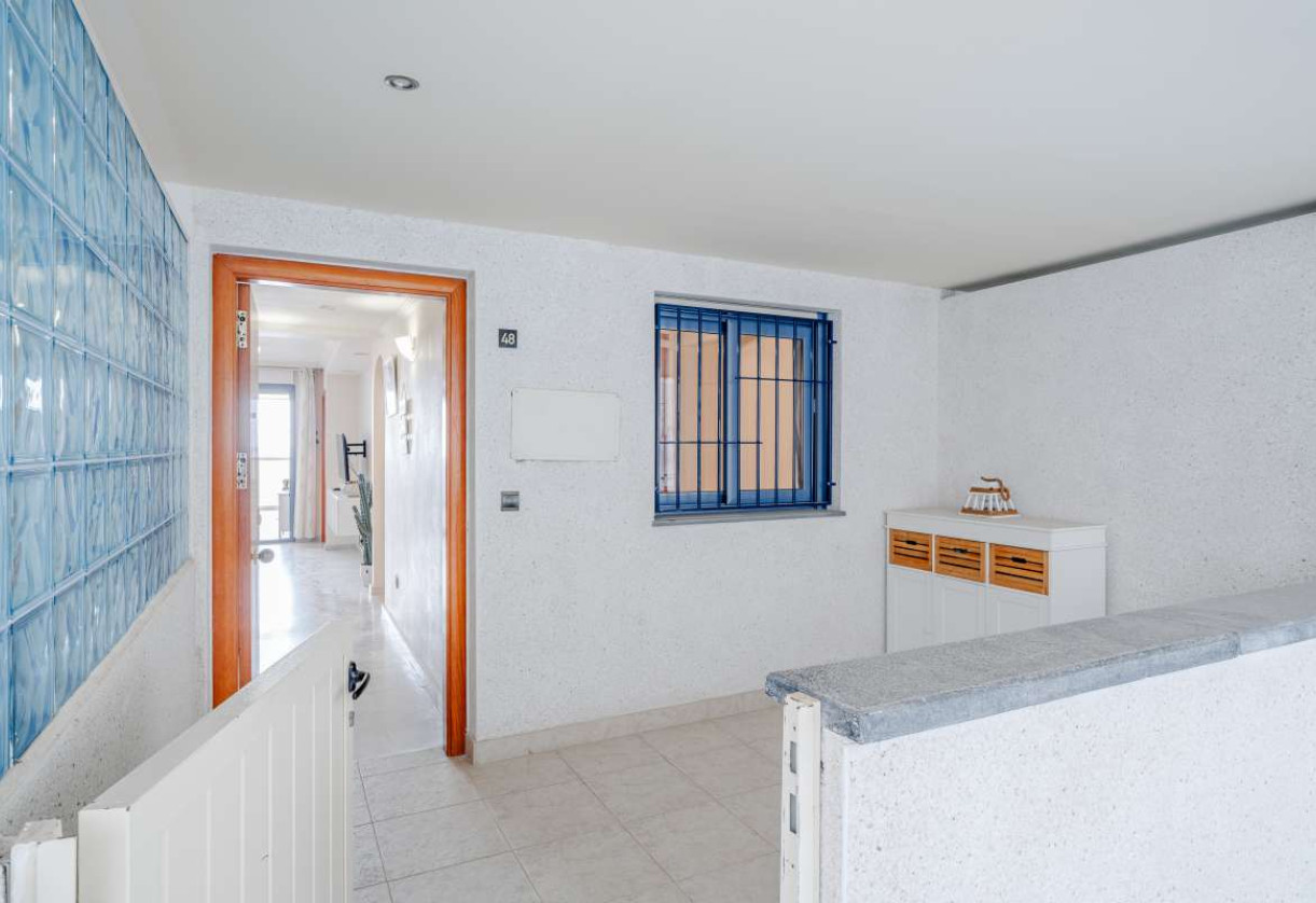 Rynek wtórny · Apartment · Altea