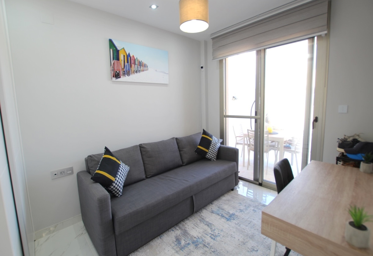 Resale · Villa · Villamartin