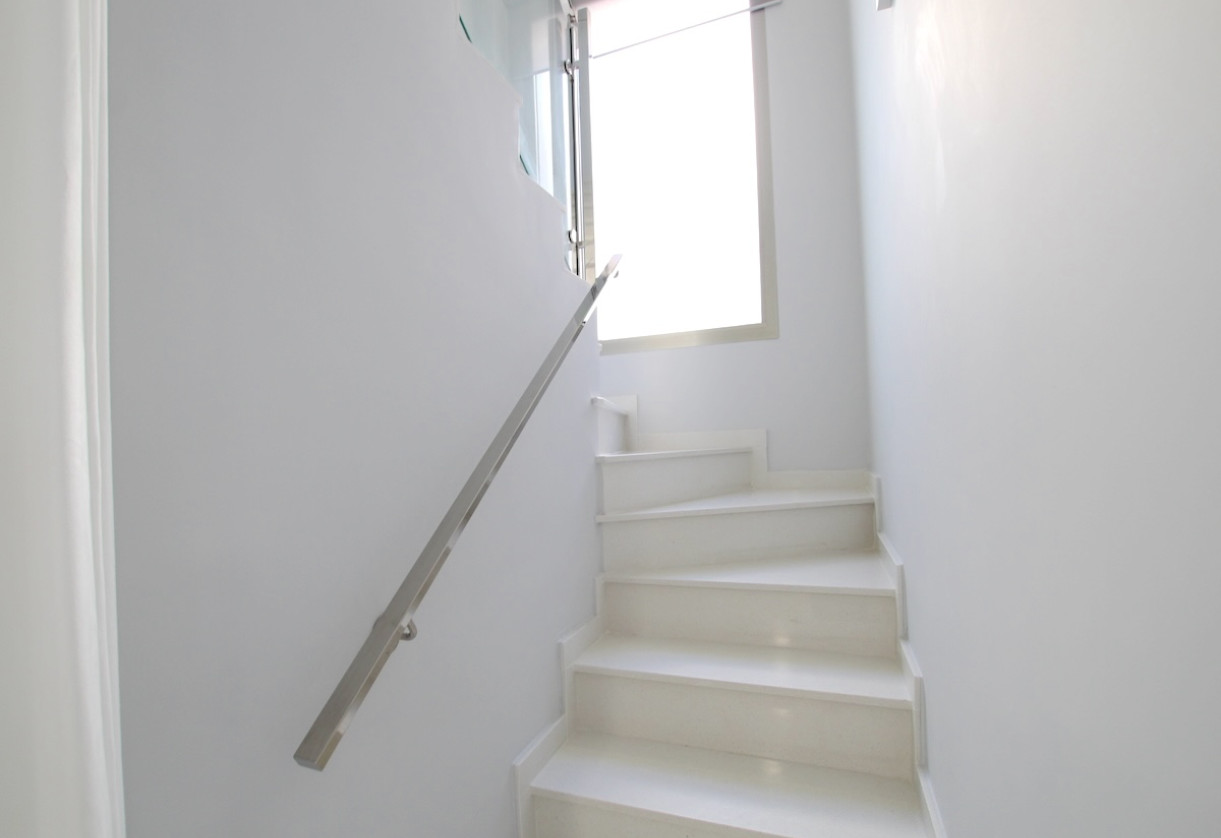 Resale · Villa · Villamartin