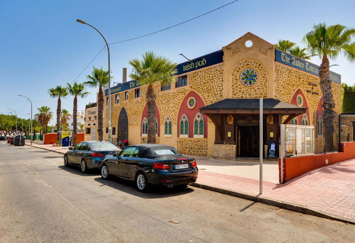 Resale · Chalets Pareados · Orihuela-Costa · La Florida