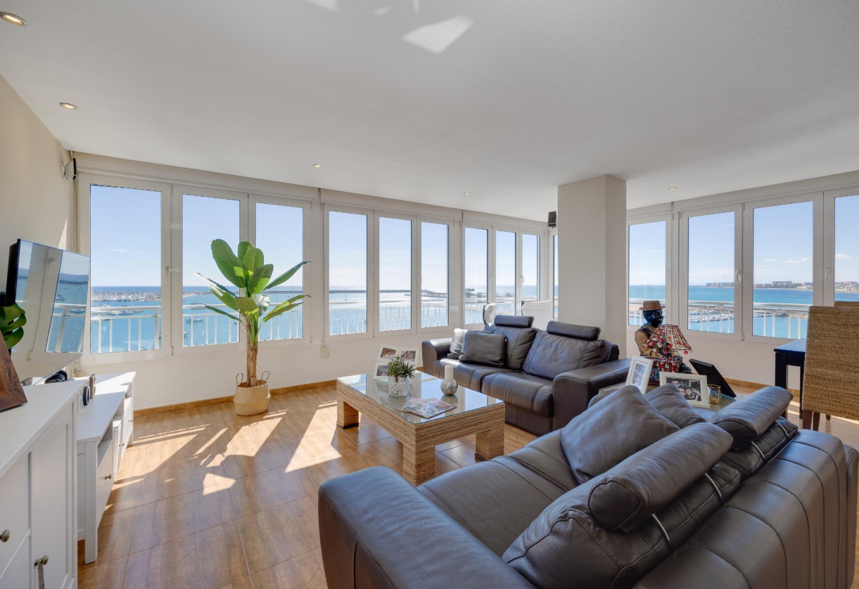 Resale · APARTAMENTO · Torrevieja · Playa Acequion