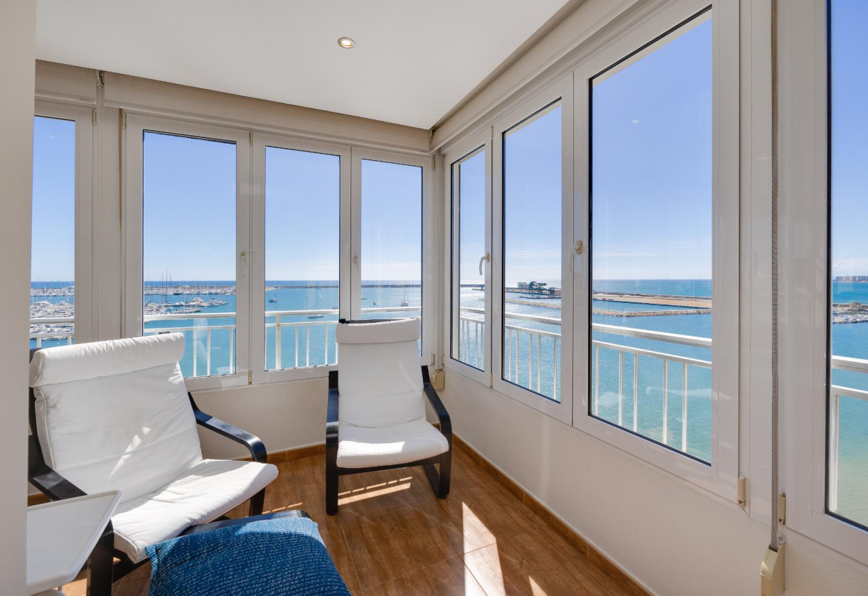 Resale · APARTAMENTO · Torrevieja · Playa Acequion
