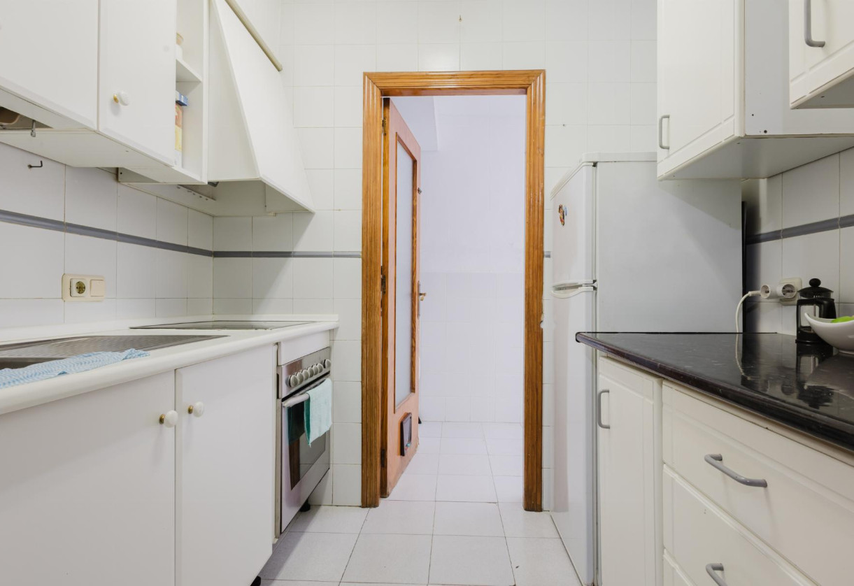 Reventa · APARTAMENTO · Torrevieja · Playa de La Acequion