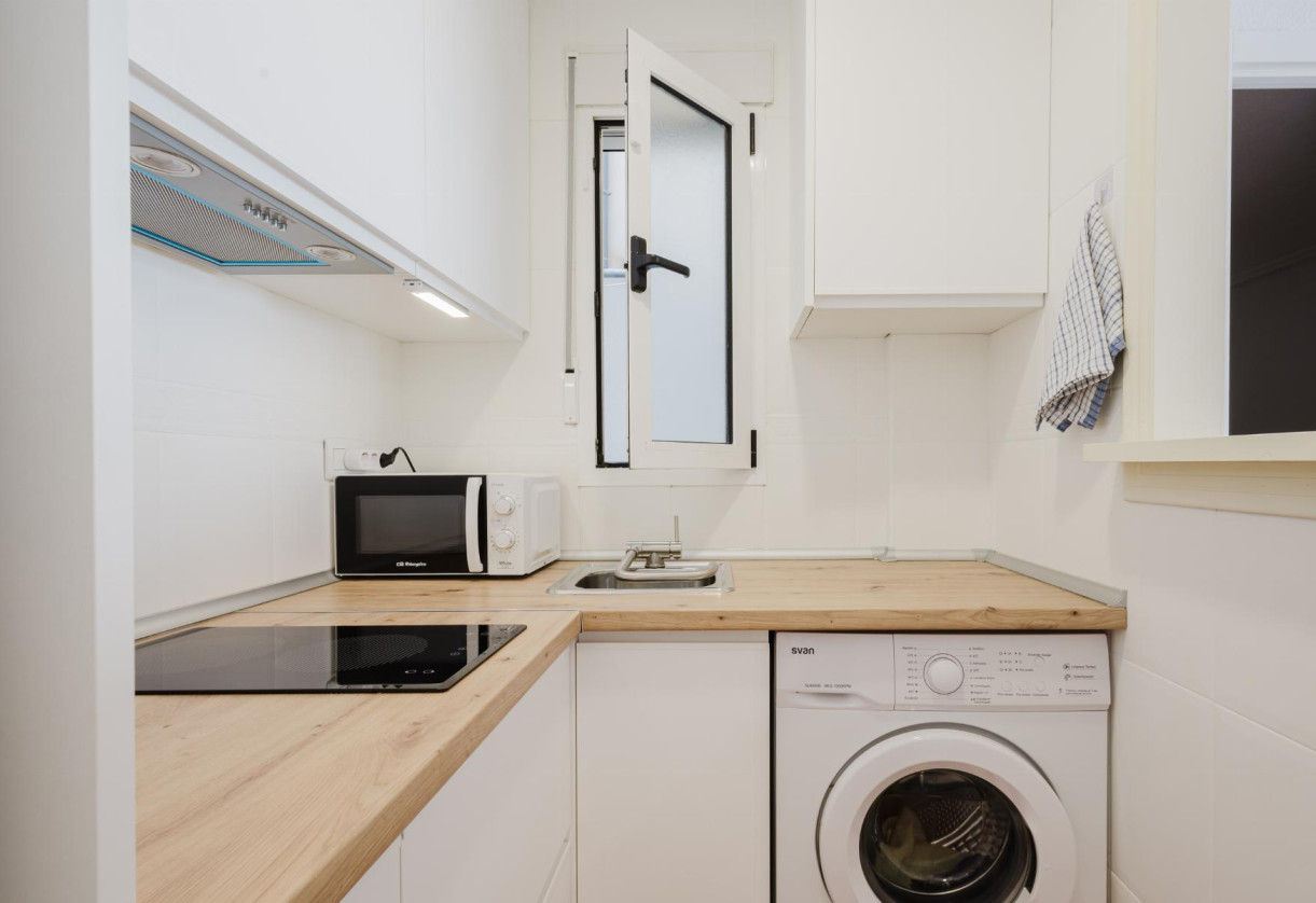 Reventa · APARTAMENTO · Torrevieja · Centro