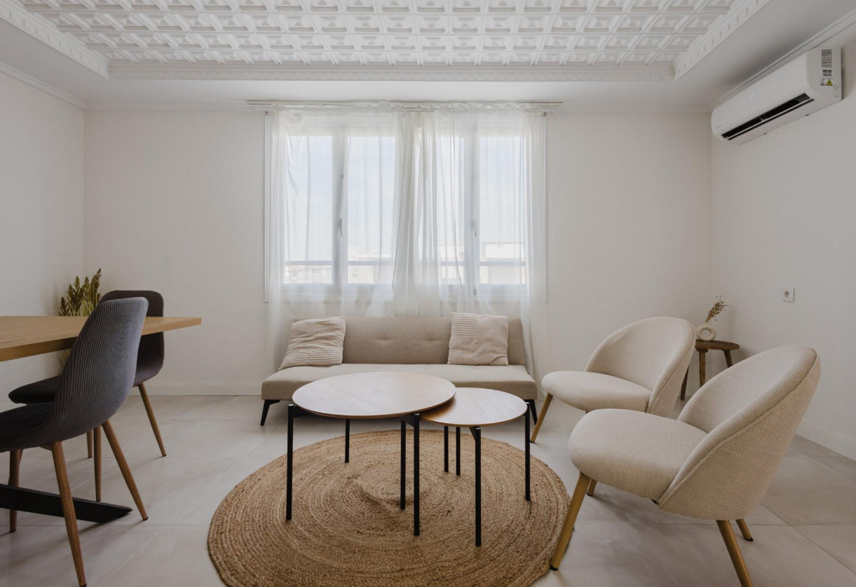 Rynek wtórny · APARTAMENTO · Torrevieja · Playa del Acequión