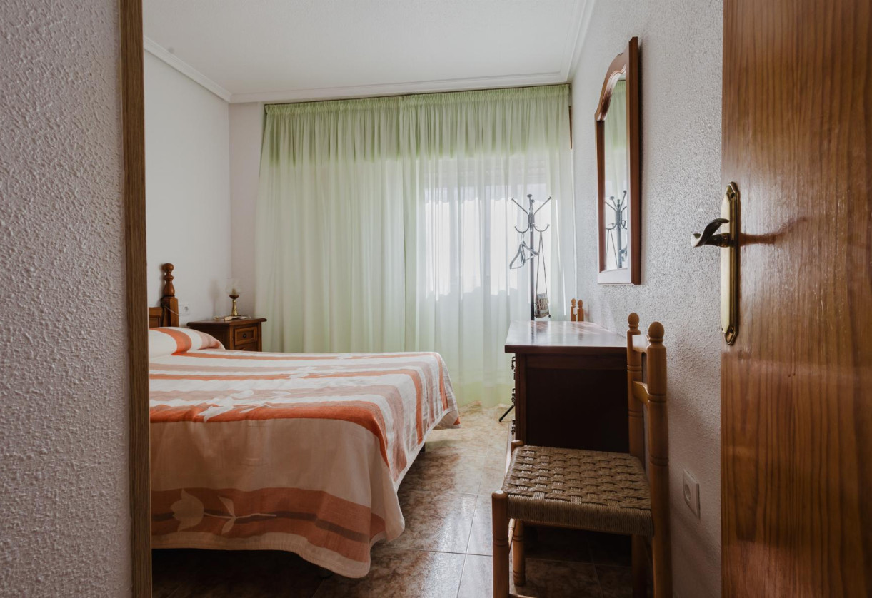 Sale · APARTAMENTO · Torrevieja · playa de los naufragos