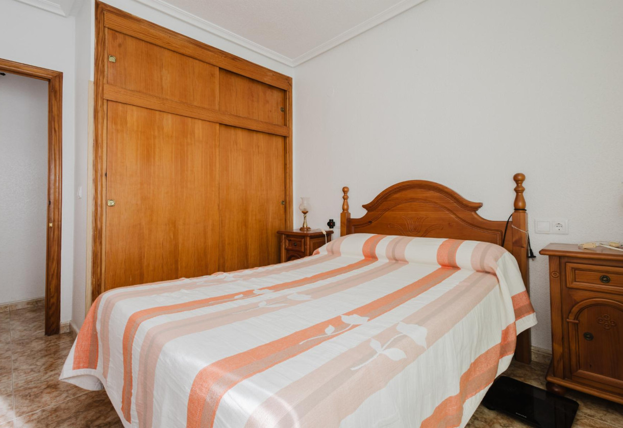 Sale · APARTAMENTO · Torrevieja · playa de los naufragos