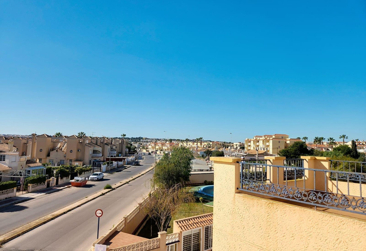 Resale · Chalet · Orihuela Costa · La Zenia- Orihuela costa