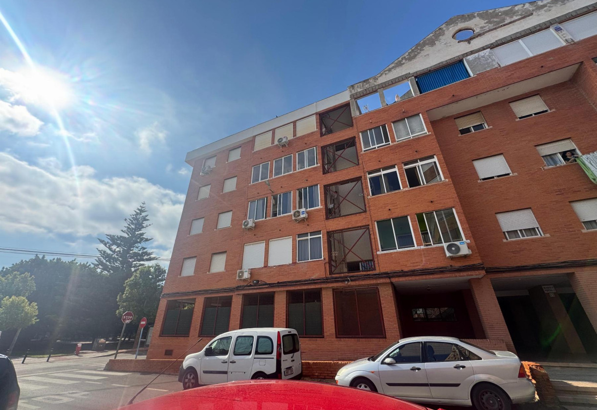 Sale · APARTAMENTO · Torrevieja · Playa del Acequión