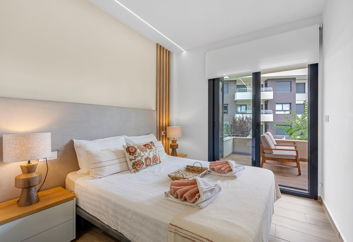 Rynek wtórny · APARTAMENTO · Orihuela Costa · valentino golf III