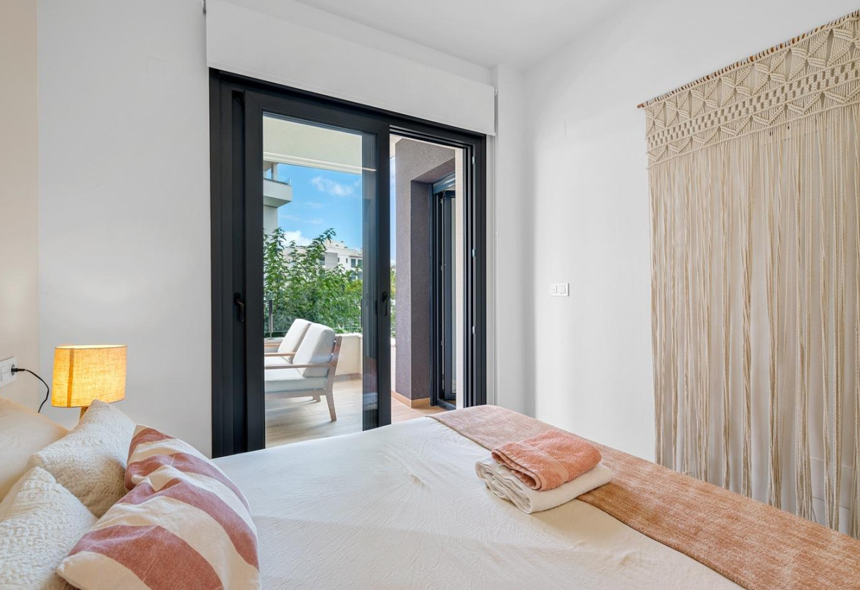 Rynek wtórny · APARTAMENTO · Orihuela Costa · valentino golf III