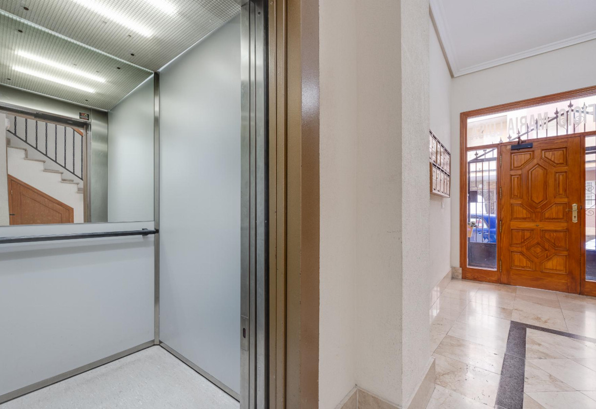 Reventa · APARTAMENTO · Torrevieja · Parque de las Naciones